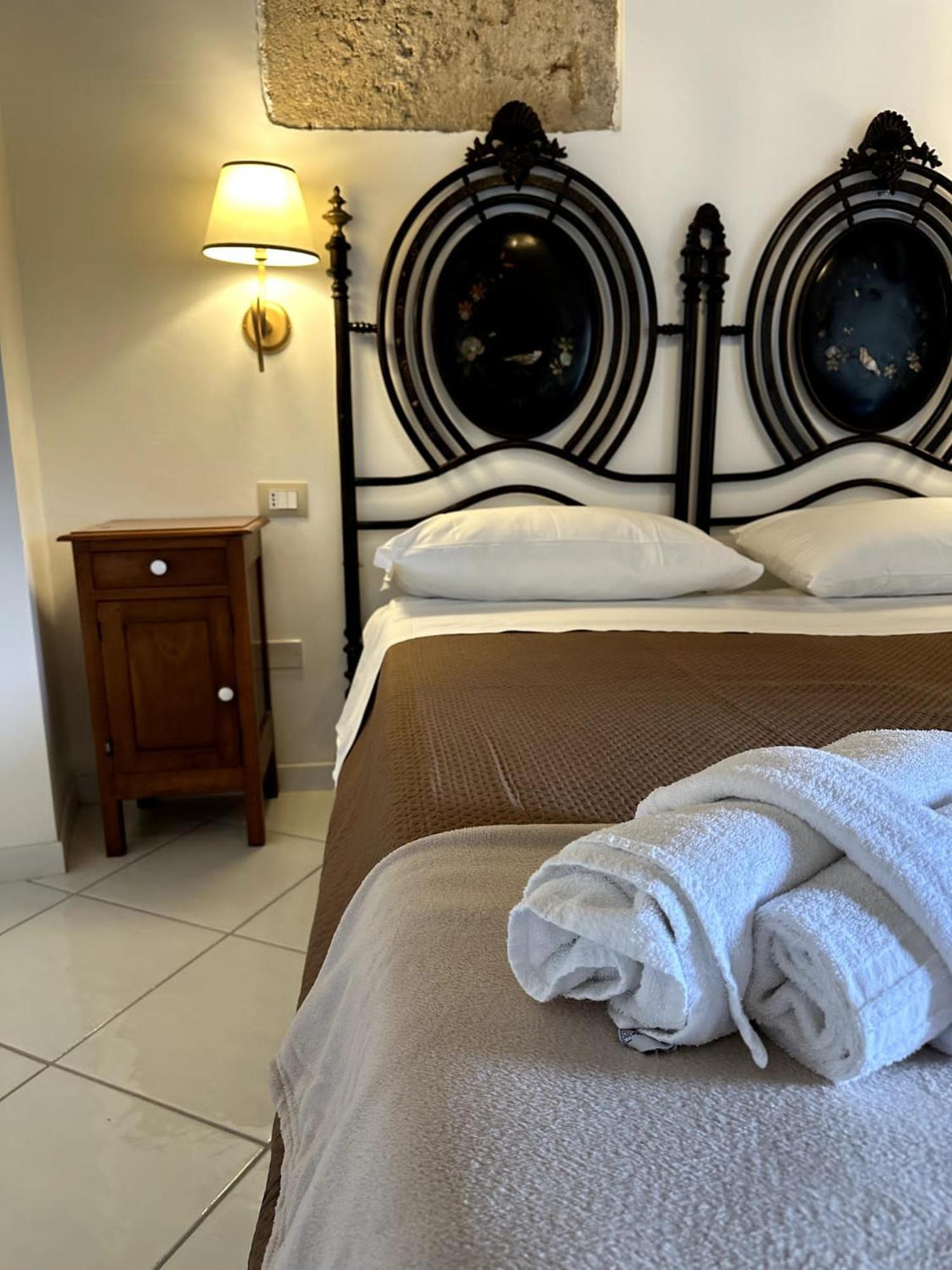 La Locanda Del Curato Rooms Lentiscosa Екстер'єр фото