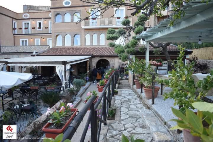La Locanda Del Curato Rooms Lentiscosa Екстер'єр фото